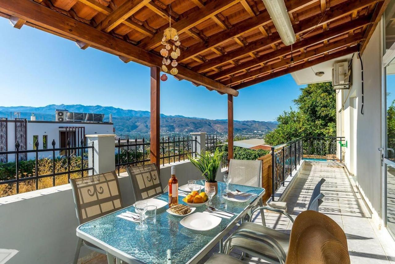 Superior Apartment - Overlooking Chania-With Pool Chania  Zewnętrze zdjęcie