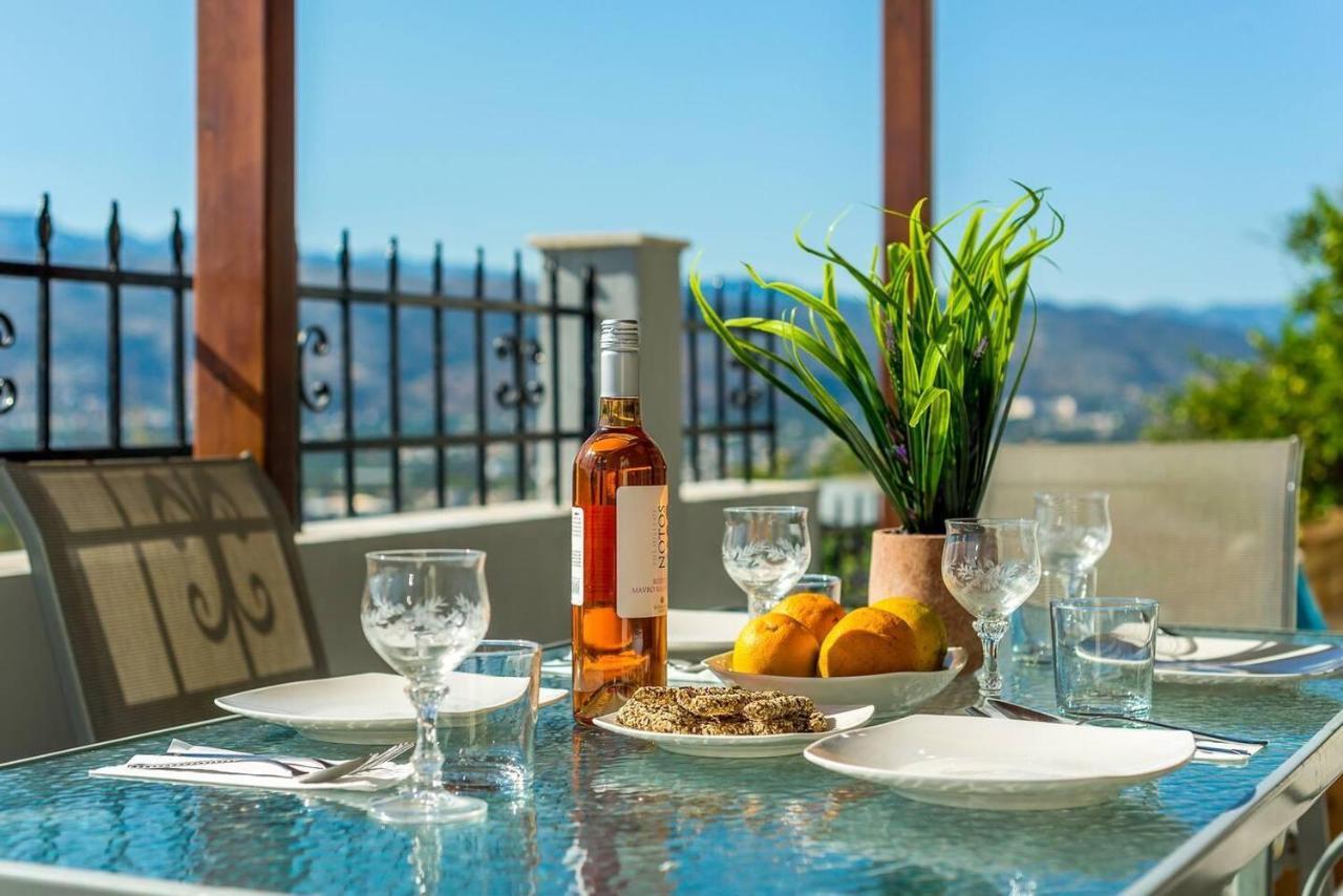 Superior Apartment - Overlooking Chania-With Pool Chania  Zewnętrze zdjęcie